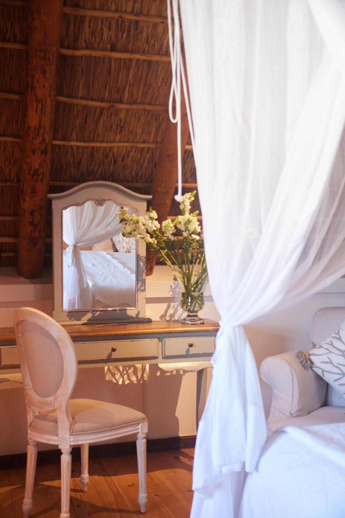Klein Waterval Riverside Lodge フランシュホーク エクステリア 写真