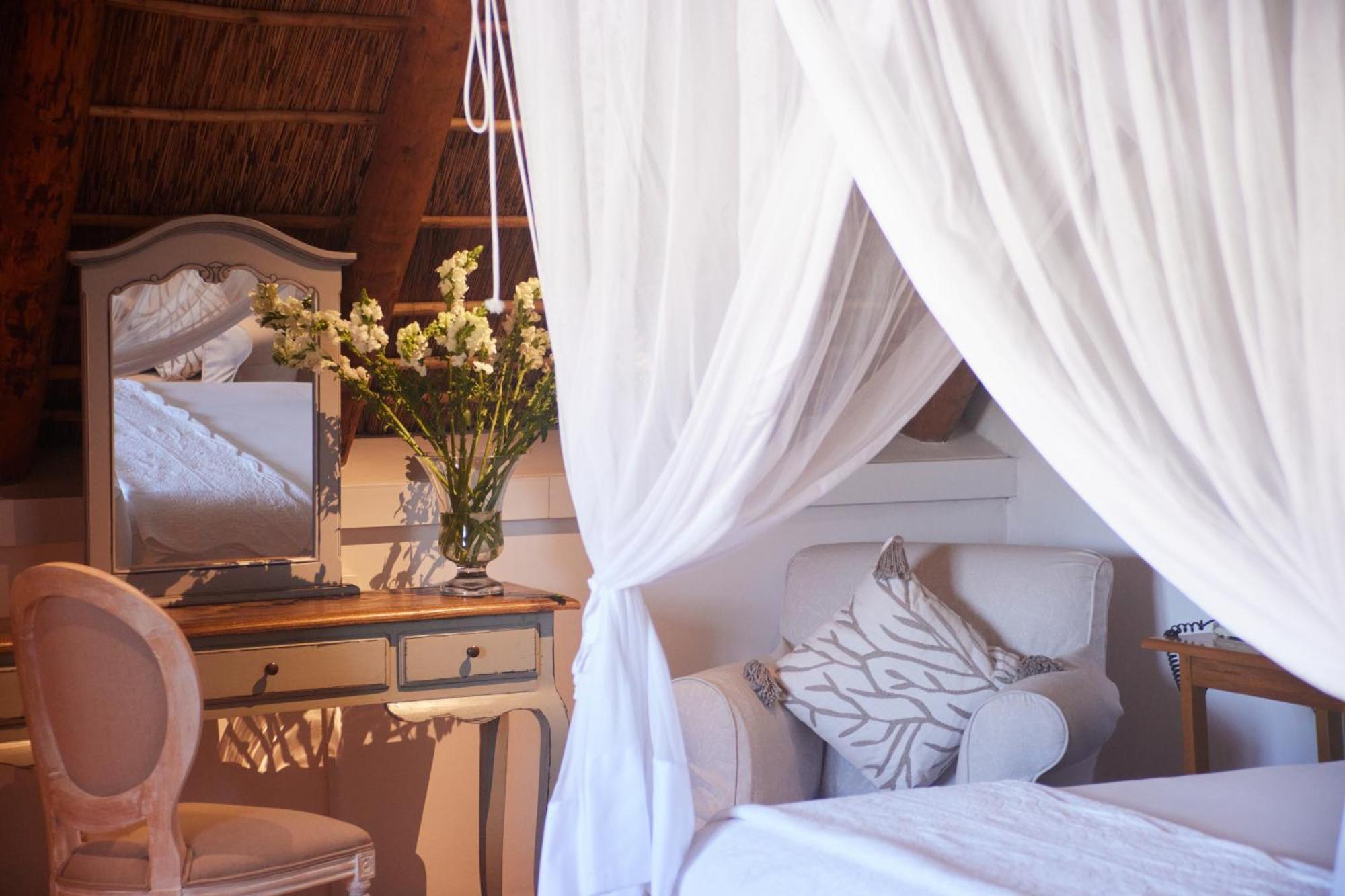 Klein Waterval Riverside Lodge フランシュホーク エクステリア 写真